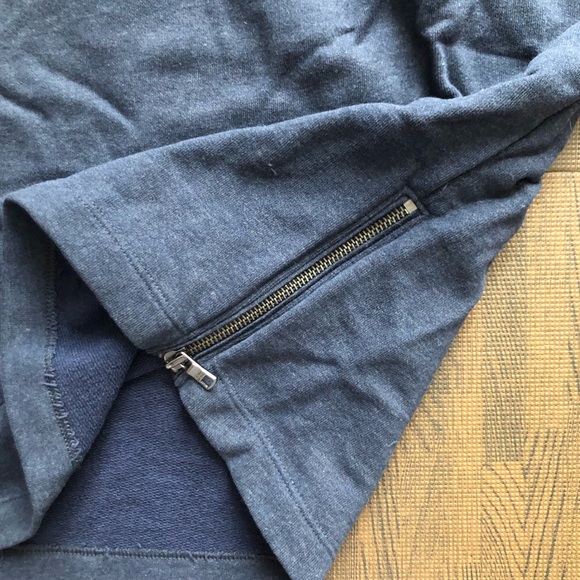 Great Condition | Armani Exchange | Navy Crew Neck | Size M - Picture 4 of 5